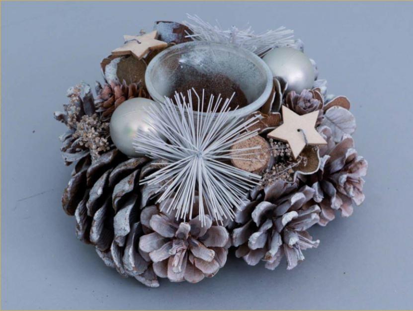 Bougeoir de Noël en verre centre de table pommes de pin et baies
