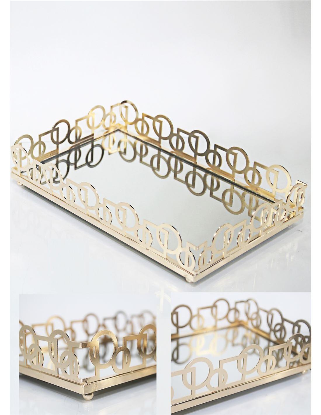 Bandeja 34cm circulos cuadrados metal dorado pierce