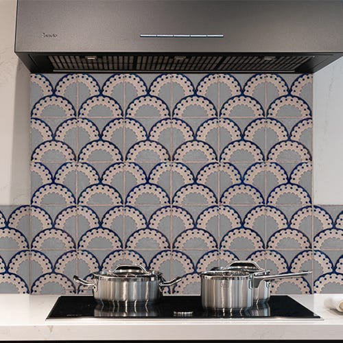Panel antisalpicaduras de aluminio ignífugo satinado para cocina, Lisboa  840x700mm Gris