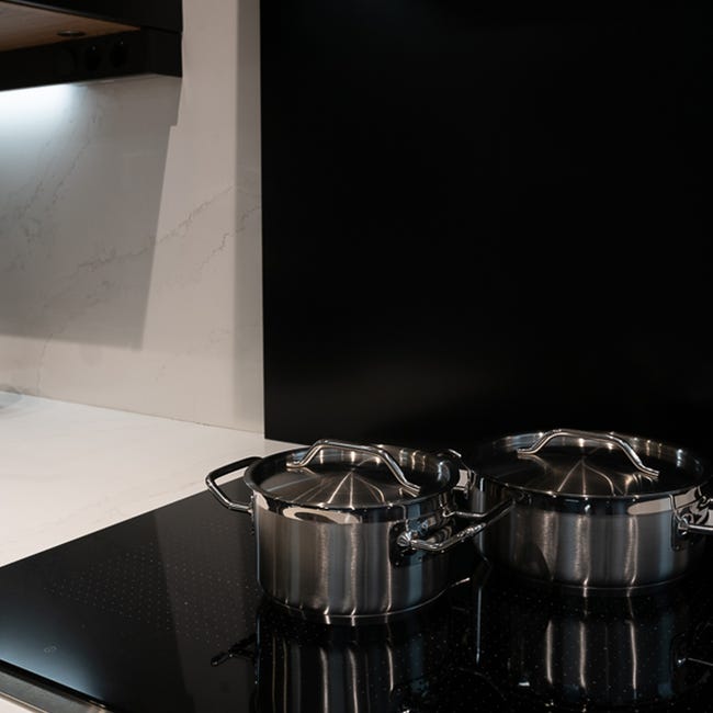 Panel antisalpicaduras de aluminio ignífugo satinado para cocina, Negro -  Panel de cocina 900 x 700 mm