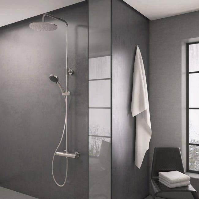 Grifo baño-ducha termostático Aroha cromo cuerpo frío con accesorios de  ducha