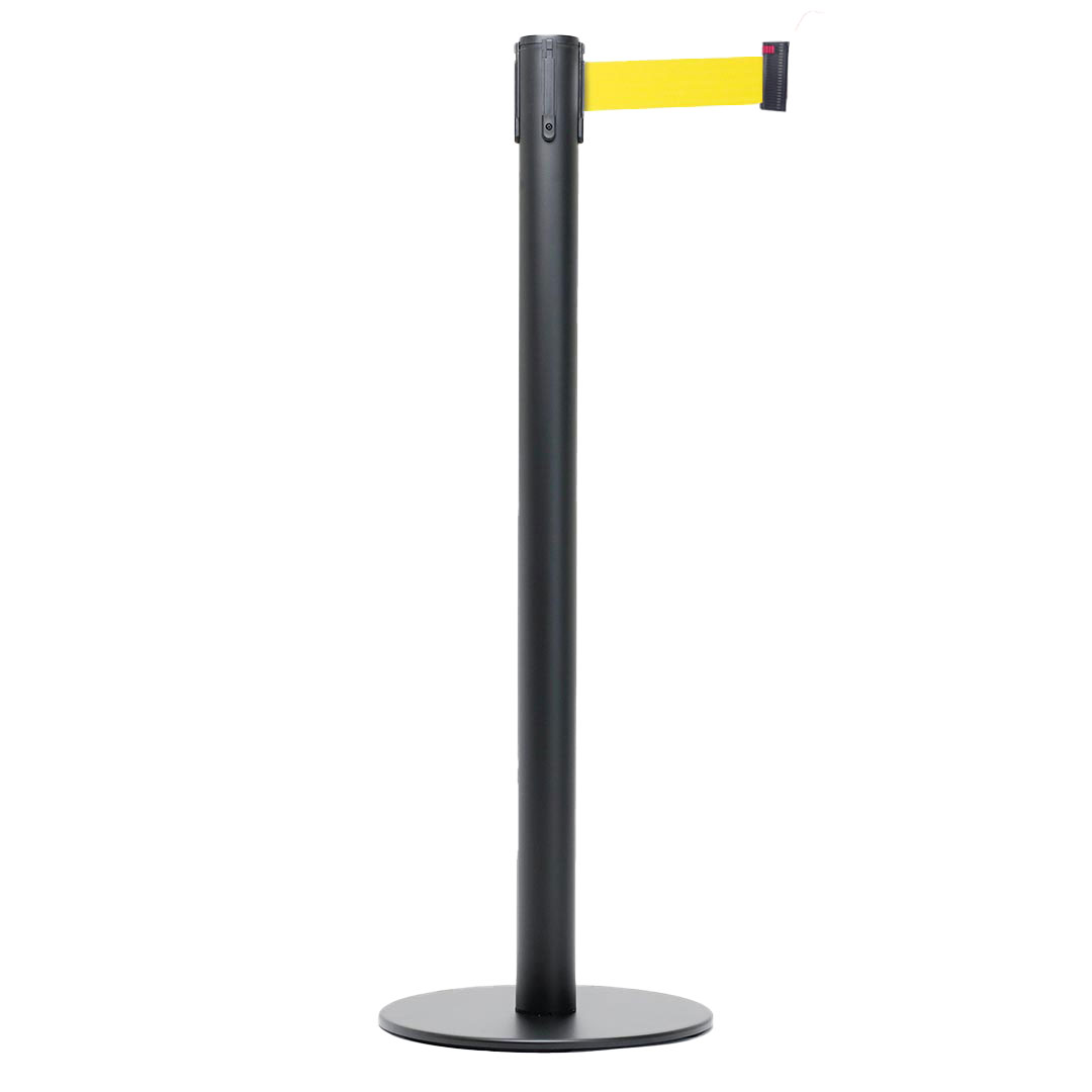 Danieli store | poste separador negro con cinta extensible hasta 3 mt | base plana y cinta amarilla 3 mt