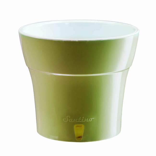 Vaso autoirrigante fai da te con il riciclo creativo di Acqua Sant'Anna Vaso autoirrigante fai da te con il riciclo creativo di Acqua Sant'Anna