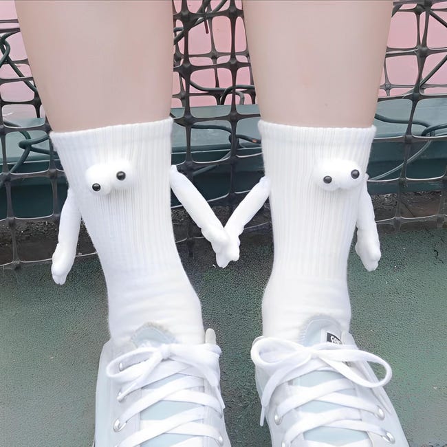 2 paia di calzini che si tengono per mano per coppie, calzini a tubo medio,  calzini divertenti magnetici dimensionali 3D