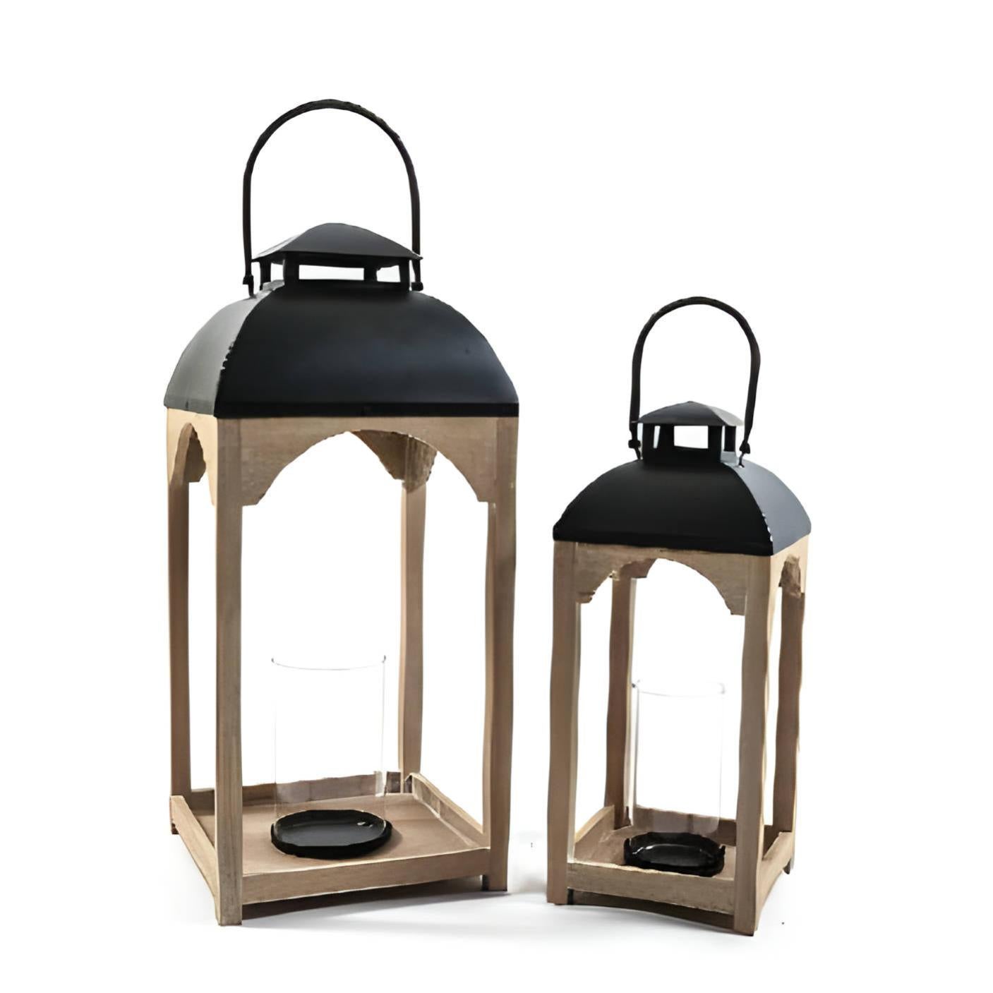 Stonebriar Set Di 2 Lanterne Decorative In Legno Naturale E Metallo Con Uragano, Per Interni Ed Esterni