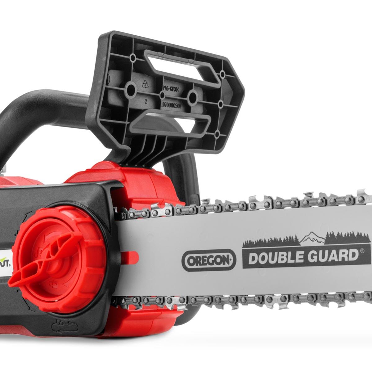 Motosierra inalámbrica Oregon, incluye batería de litio 20V y cargador, espada 12'', velocidad máxima 5m/s, kit sierra de cadena Greencut GS200L | Leroy Merlin