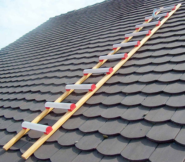 photo 8, échelle de toit, échelle de couvreur, échelle de toiture, échelle  pour toiture