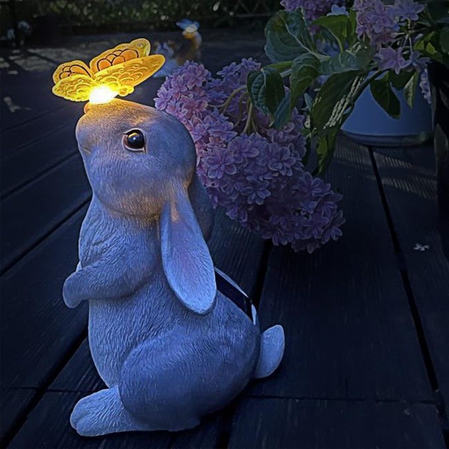 Décor extérieur de jardin-lapin avec Statues de lumière solaire