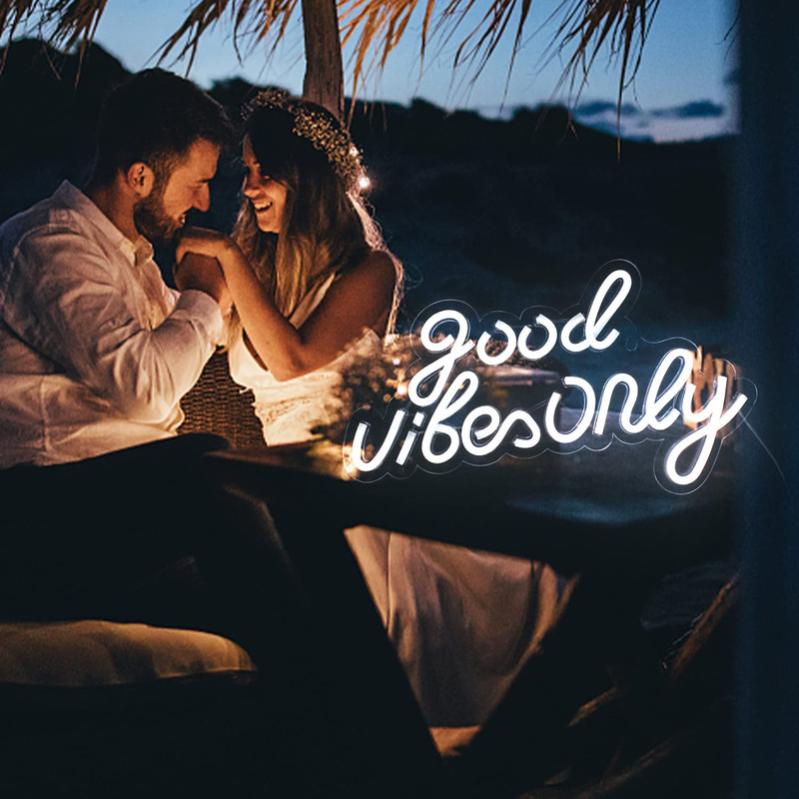 Panneau Néon LED 'Good Vibes Only' - Décoration Maison, Bar, Veilleuse - Luminosité Réglable USB - Pour Fêtes Et Déco Intérieure - 6