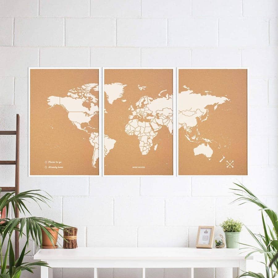 Carte du monde en liège - Woody Map Natural World / 180 x 90 cm / Blanc /  Cadre blanc