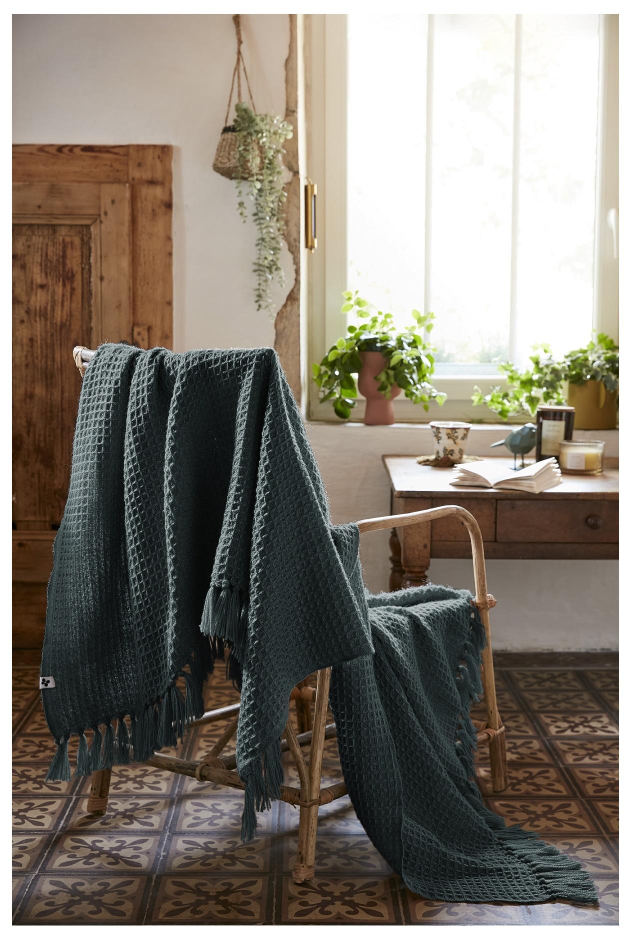 Douceur D'Intérieur Coperta In Flanella Tinta Unita - 180x220 Cm, 100% Poliestere, Colore Salvia, Lavabile In Lavatrice