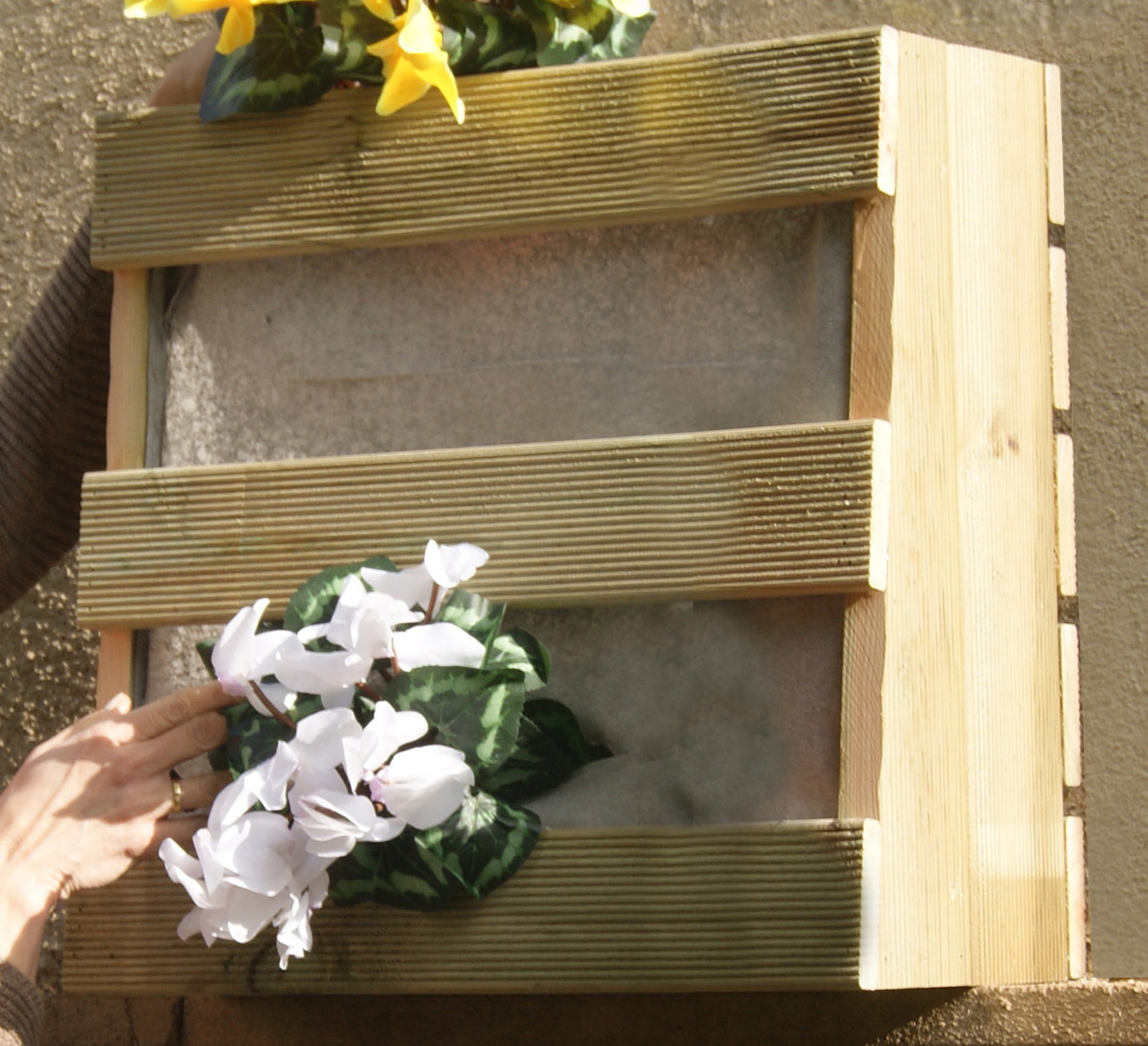 Jardim urbano vertical VIDAHUERTO com 3 compartimentos 40x25x50 cm