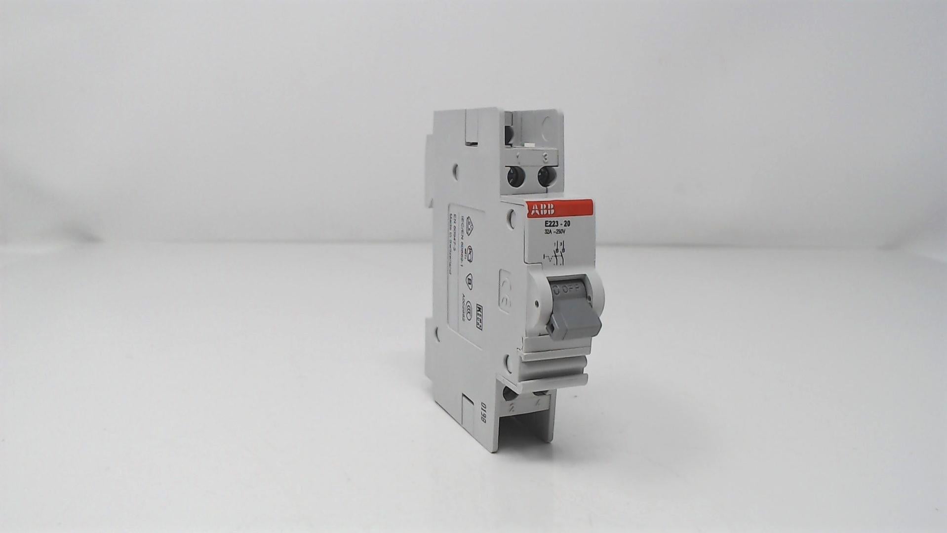 Abb s802n-c10 interruttore automatico 36ka 2p s120440 - Nuovo | Leroy