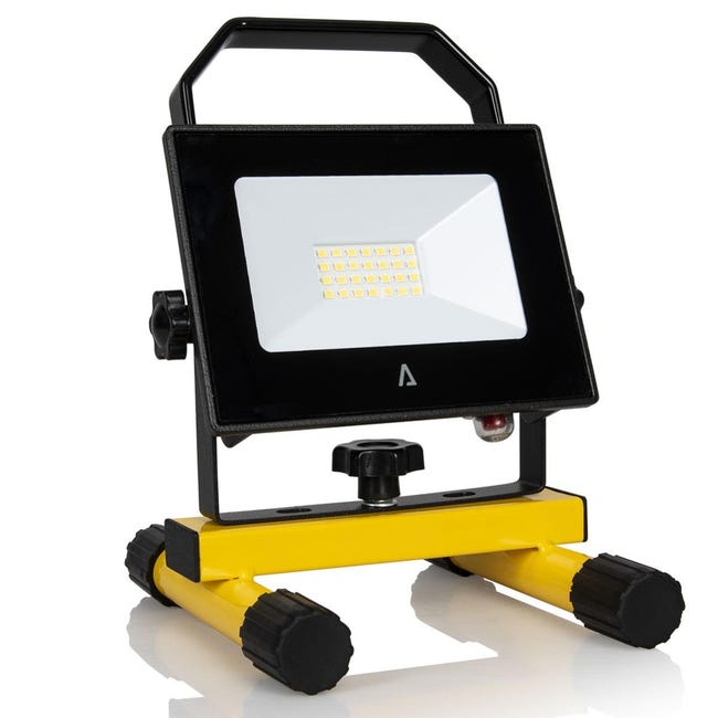 HYCHIKA Faretto Led Da Cantiere, 50W/5500Lm/IP65 Fari Led Da Esterno HYCHIKA Faretto Led Da Cantiere, 50W/5500Lm/IP65 Fari Led Da Esterno