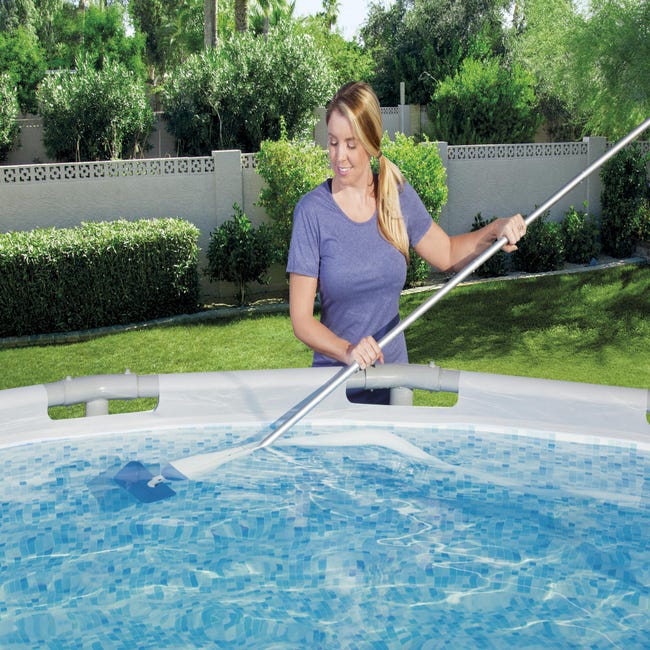 Kit de nettoyage et entretien Bestway pour piscine - Aspirateur