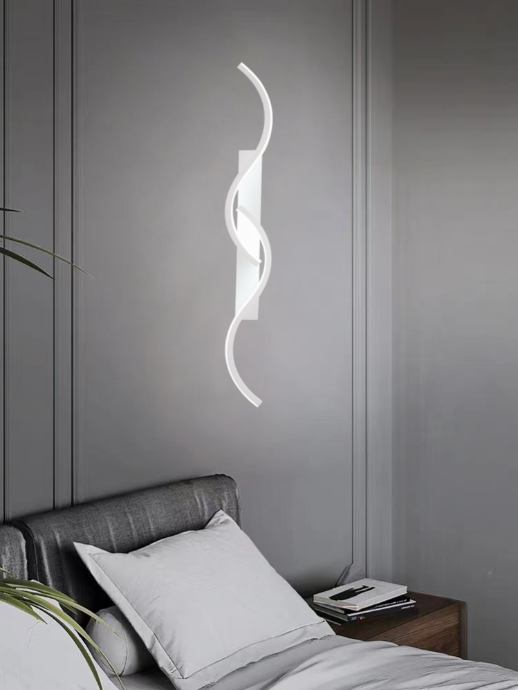 Applique led da parete a onda 60 cm 3 luci lampada con telecomando dimmerabile | Leroy Merlin