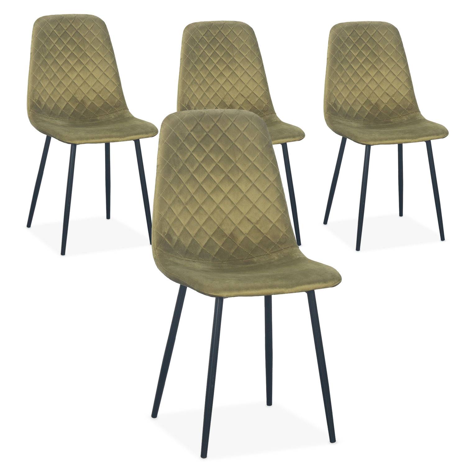 Lot de 4 chaises design en velours pieds noir FEMAL