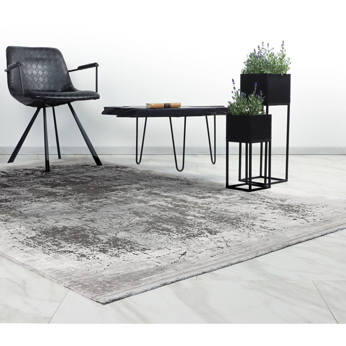 Tapis uni rayé aspect viscose moderne Uno Argenté 120x170