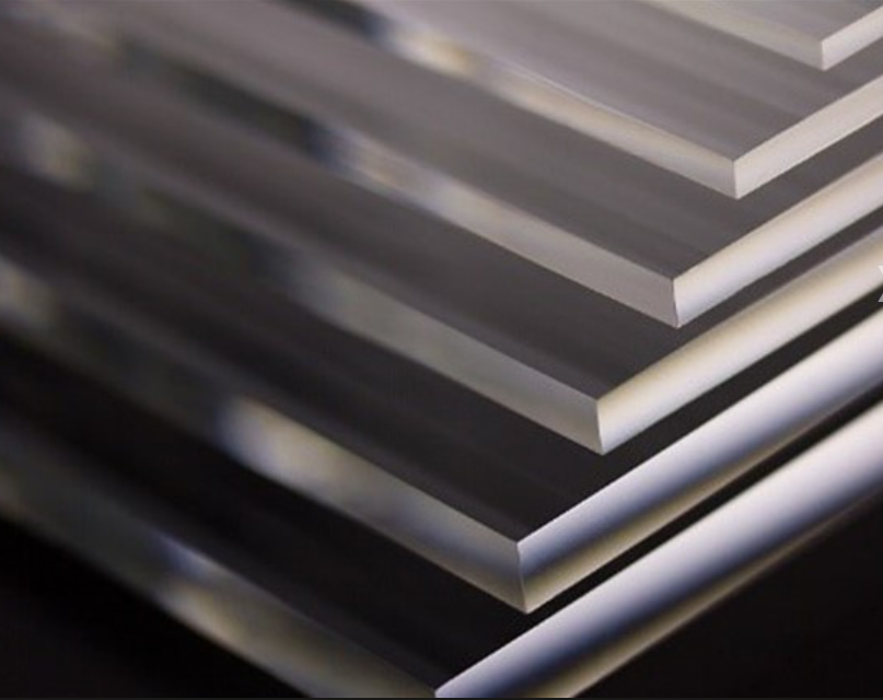 Plancha de metacrilato Tauro Transparente 100x50 2 mm de grosor PACK de 5  unidades. Resistente, Transparente y Versátil.