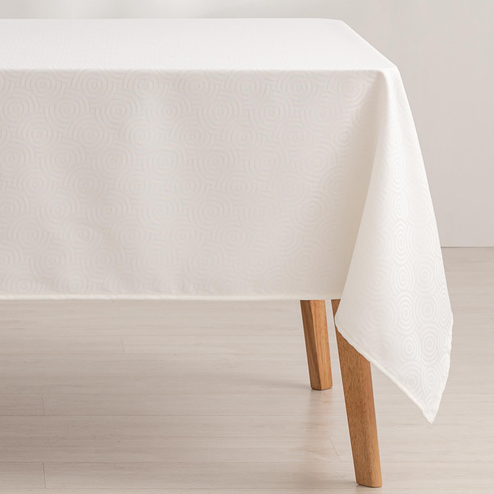 Benson Mills Tovaglia in tessuto jacquard, per vacanze, inverno e Natale (rosso scuro, 152,4 x 304,8 cm rettangolare