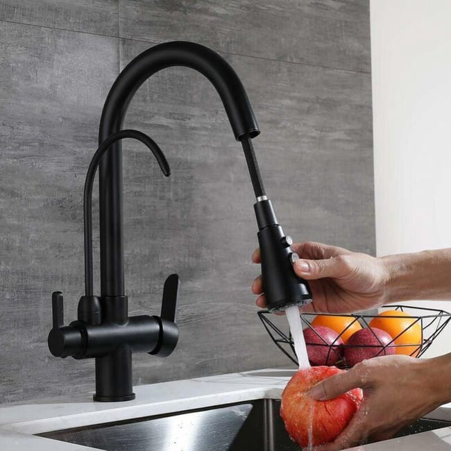 Grifo de cocina Grifo monomando de pared Negro Grifo para fregadero de cocina de laton con doble orificio manija unica montaje giratorio de 360 Leroy Merlin