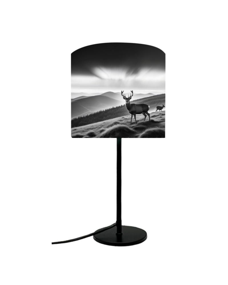 Lampe De Table Cerf Alpes – Abat-jour Blanc – Style Vieux Laiton – NEUF