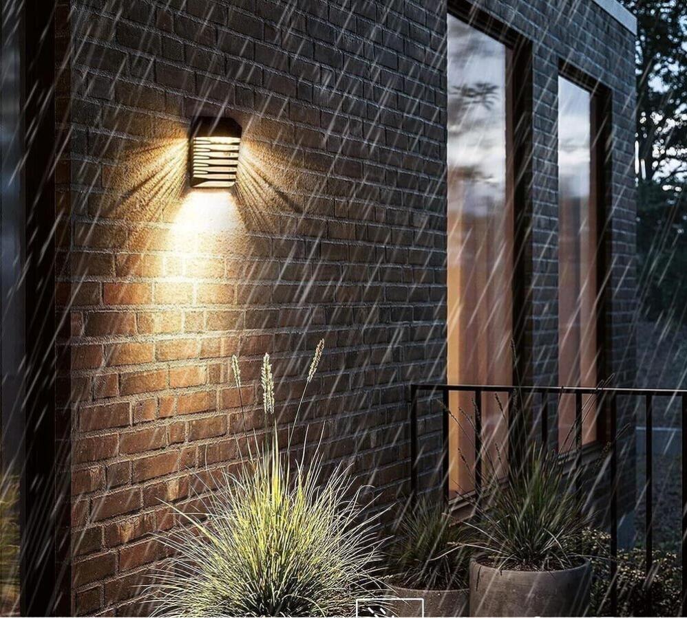 Faro LED Ricaricabile 100W, Faretto LED Esterno con Pannello Solare Faro LED Ricaricabile 100W, Faretto LED Esterno con Pannello Solare