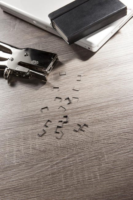 Libreria Alta COMPOSAD Design Italiano - 5 Ripiani Regolabili, Colore Grigio Cemento, Perfetta Per Ufficio O Casa - Foto 6