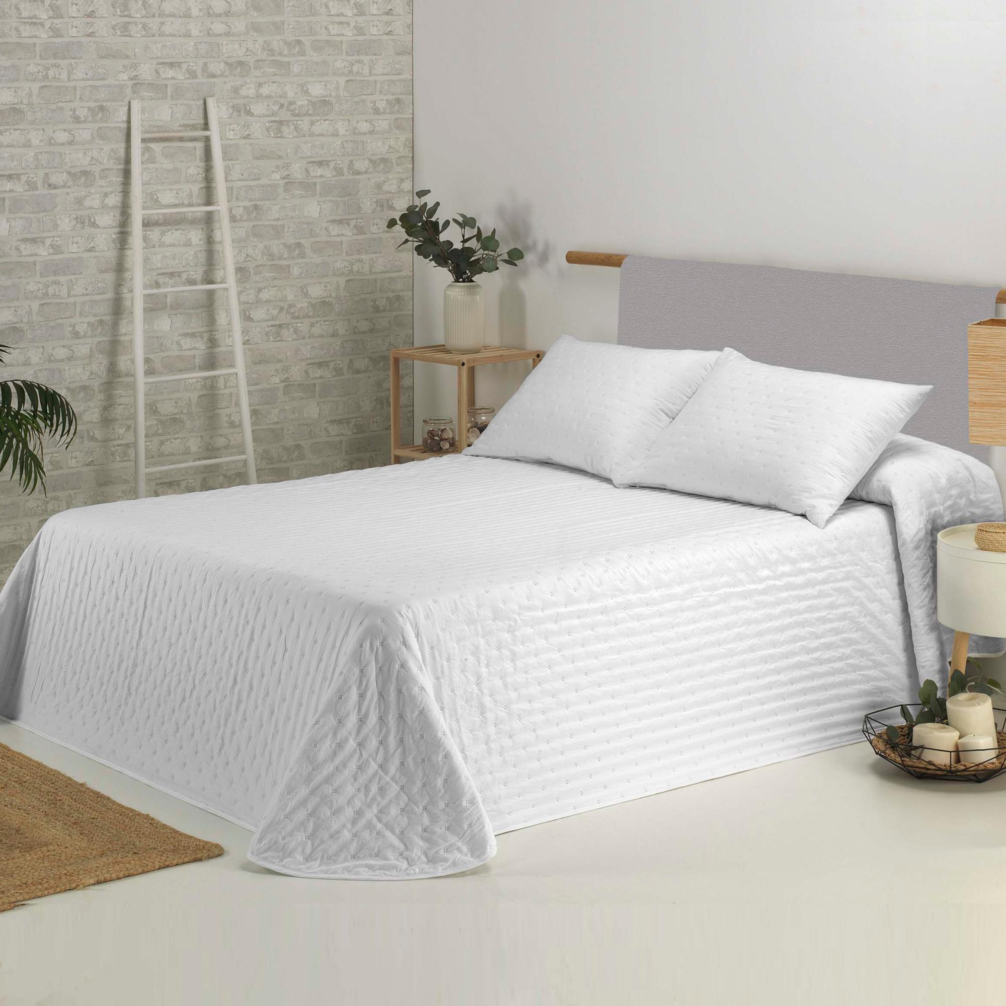 Colcha bouti lisa top blanco - cama 180 cm - 270x270 cm