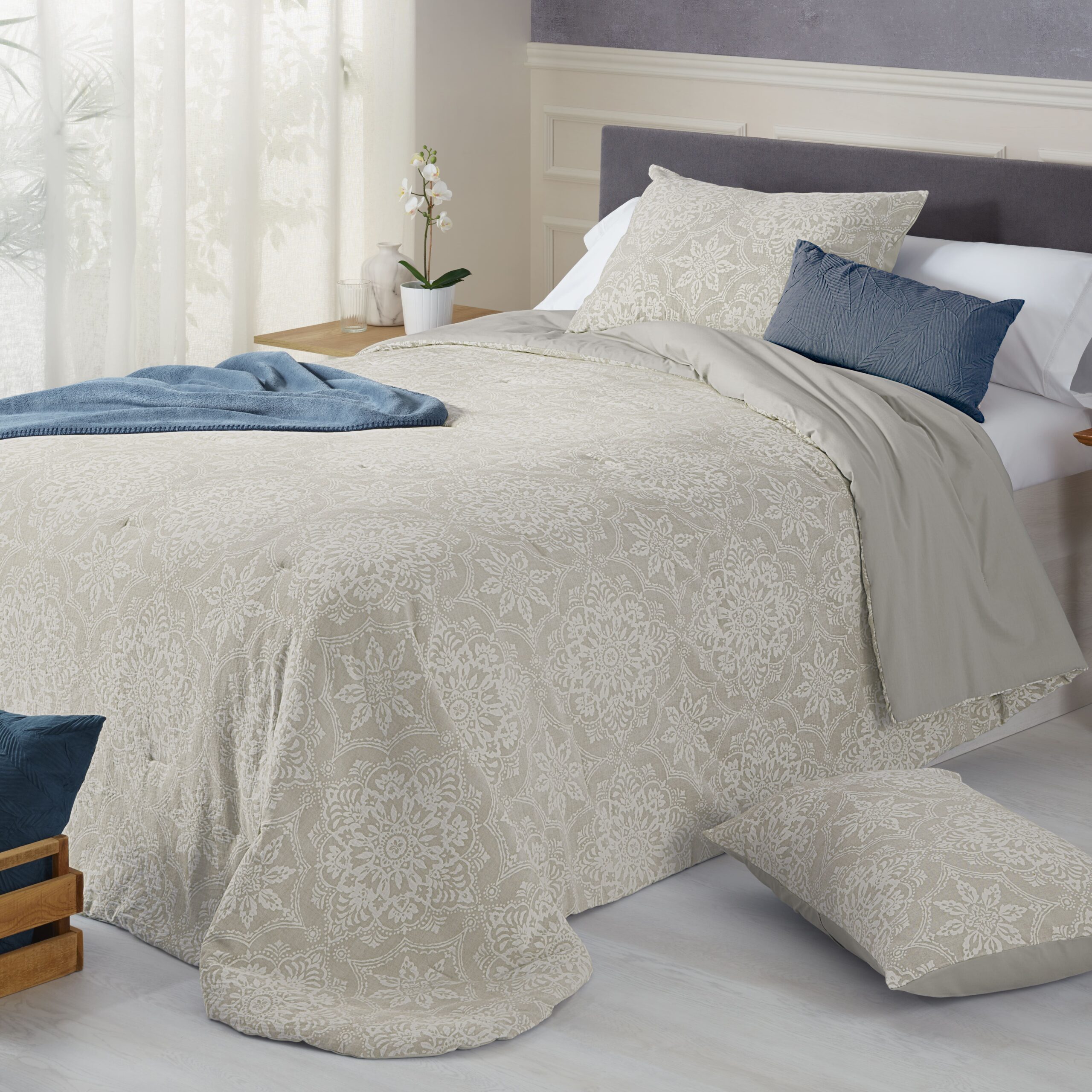 Colcha bouti jacquard 100% algodón enti beige cama de 135 cm donegal collections
