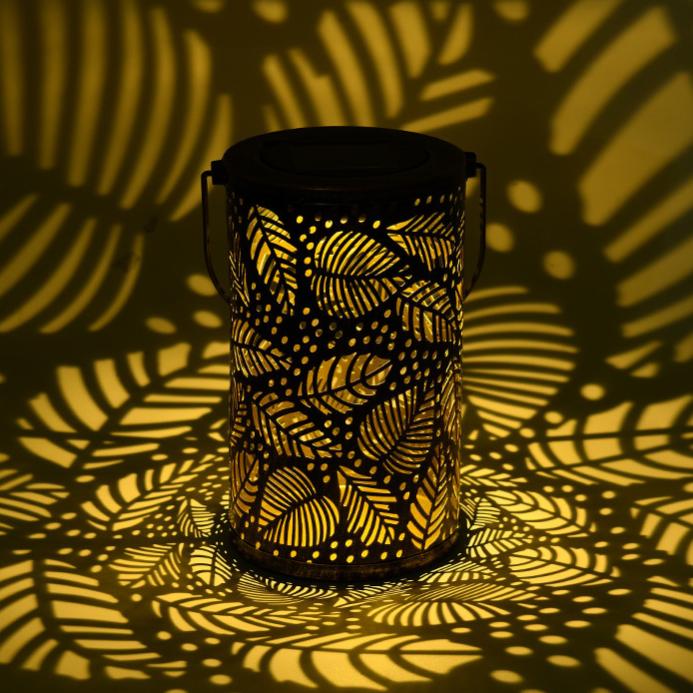 Lampe Solaire Exterieur Suspendue 2Pcs Métal Lanterne Solaire IP65 Étanche Blanche Chaude LED Pour Terrasse Pelouse Balcon Cour 97358971