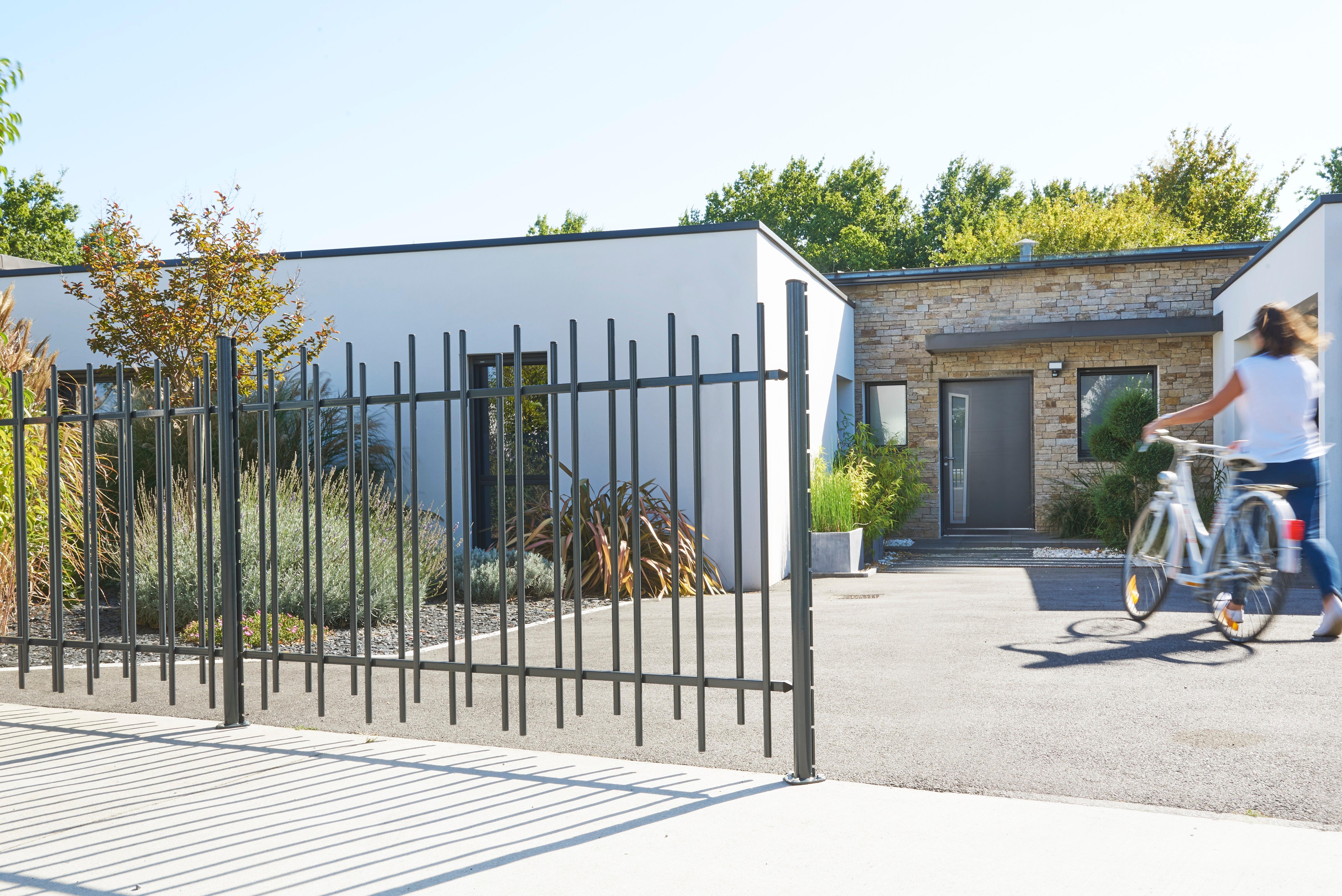 Comment clôturer son jardin : Guide pratique et astuces media