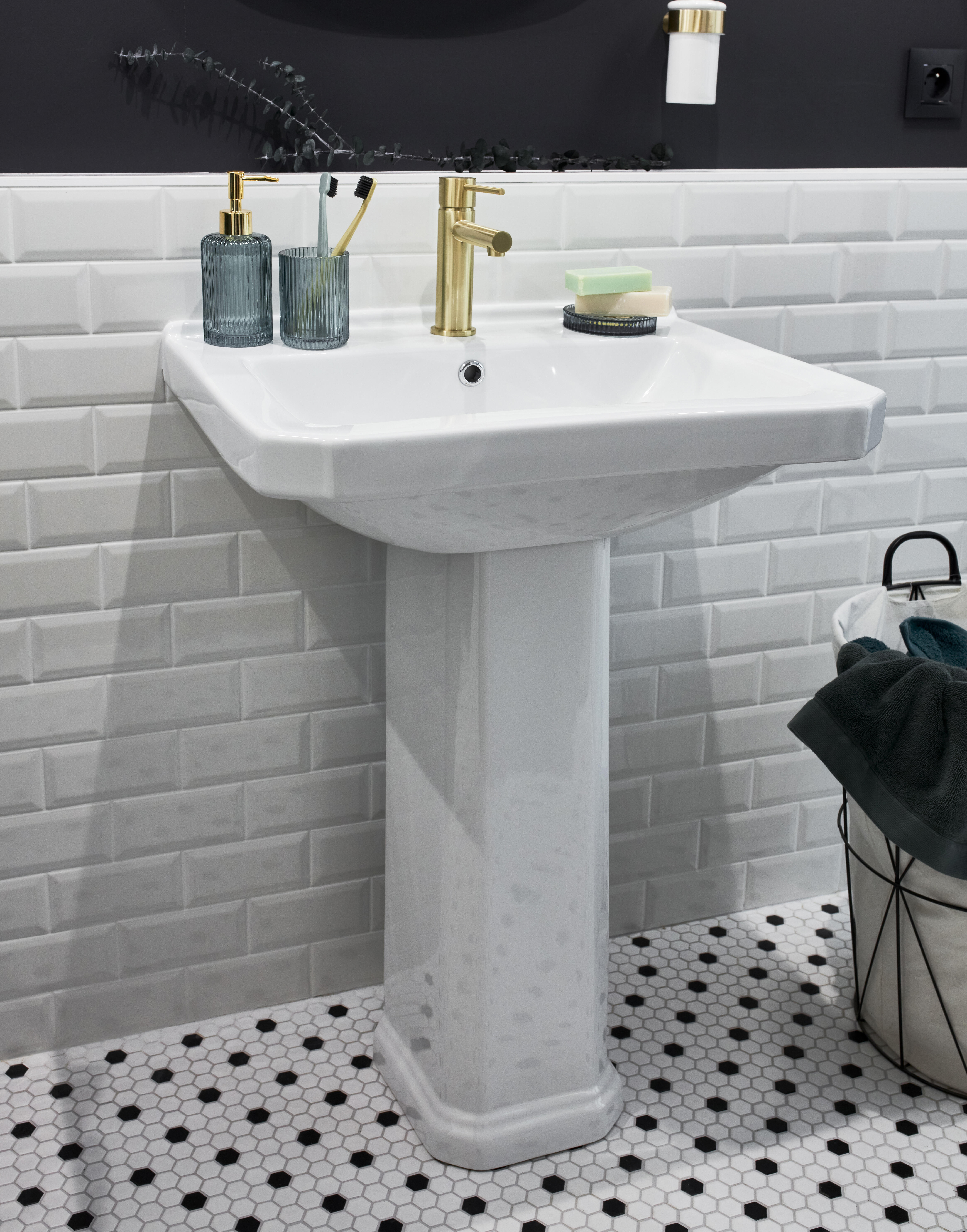 Lavabo colonne en porcelaine, SENSEA Charm | Leroy Merlin