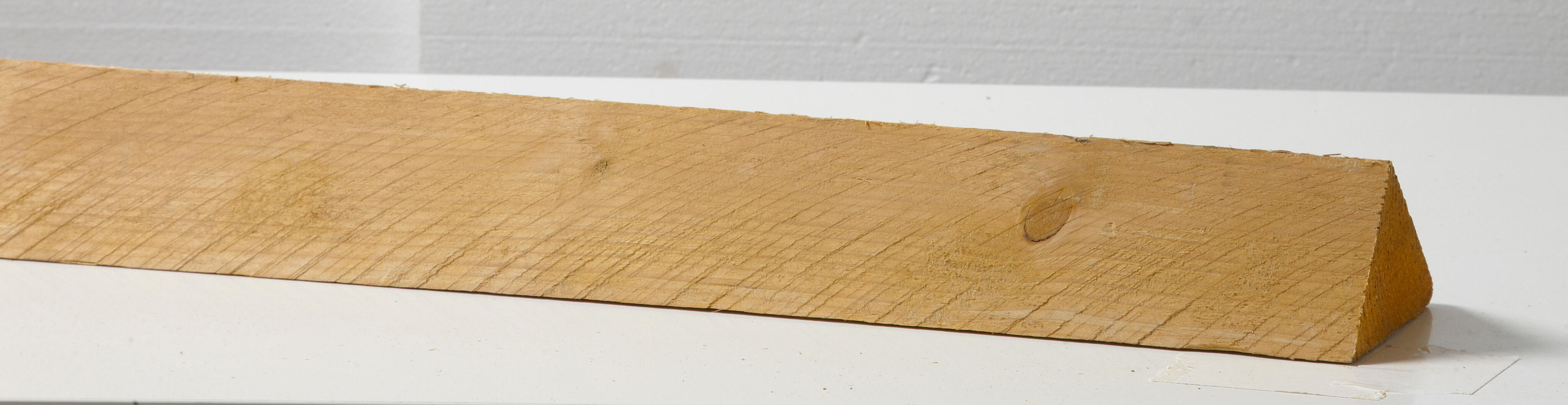 Chanlatte sapin traité, 100x100 mm, longueur 4 m, choix 2, classe 2 — free download