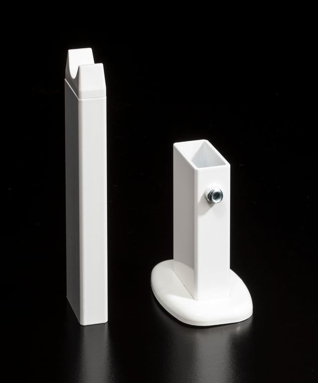 Pied blanc pour radiateur DELTACALOR Firstone