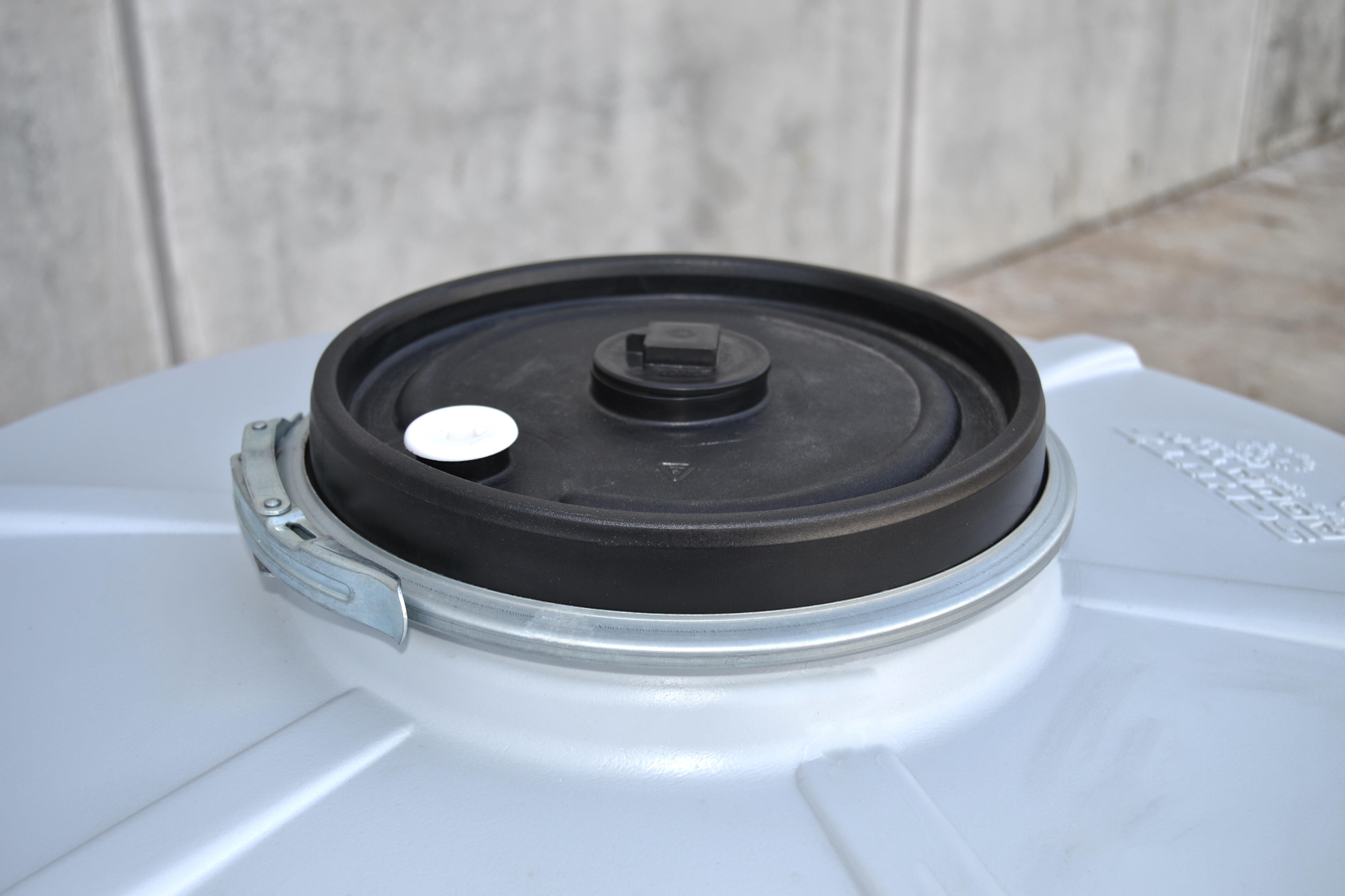 Récupérateur d'eau Aquatonne SCHUTZ cylindrique gris , 1000 l - 8