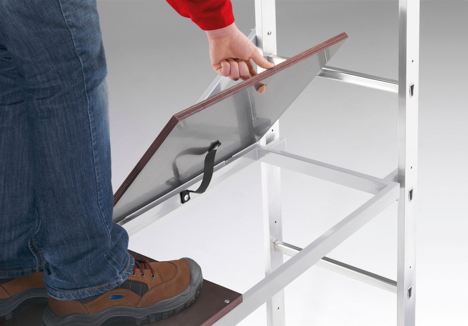 Echafaudage aluminium Hobbystep h5 HAILO hauteur de travail 4.5 m - 12