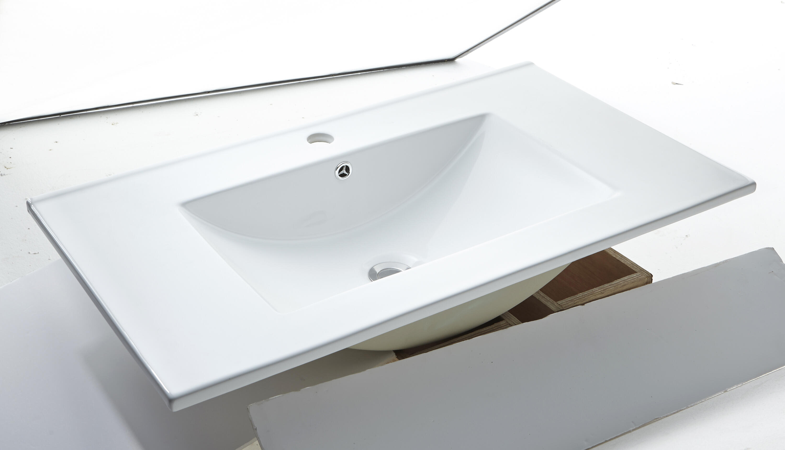 Lavabo a incasso rettangolare vasca centrale Essential L 81 x H 16 x P 46 cm in ceramica bianco lucido - 20