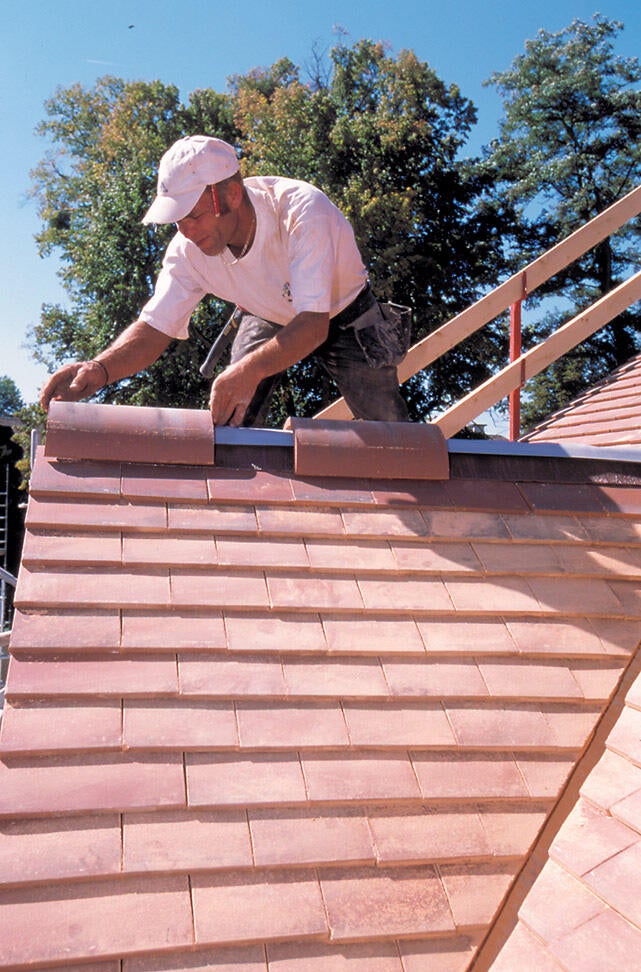 Tuile plate MONIER rouge vieilli De pays 60 - 7