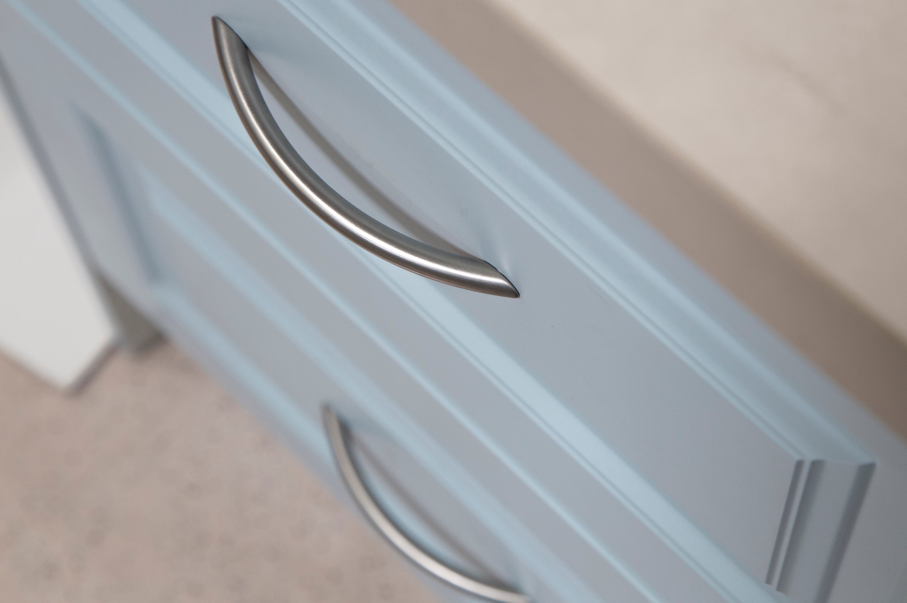4 poignées de meuble Courbe, zamak argent brossé, entraxe 96 mm - 3