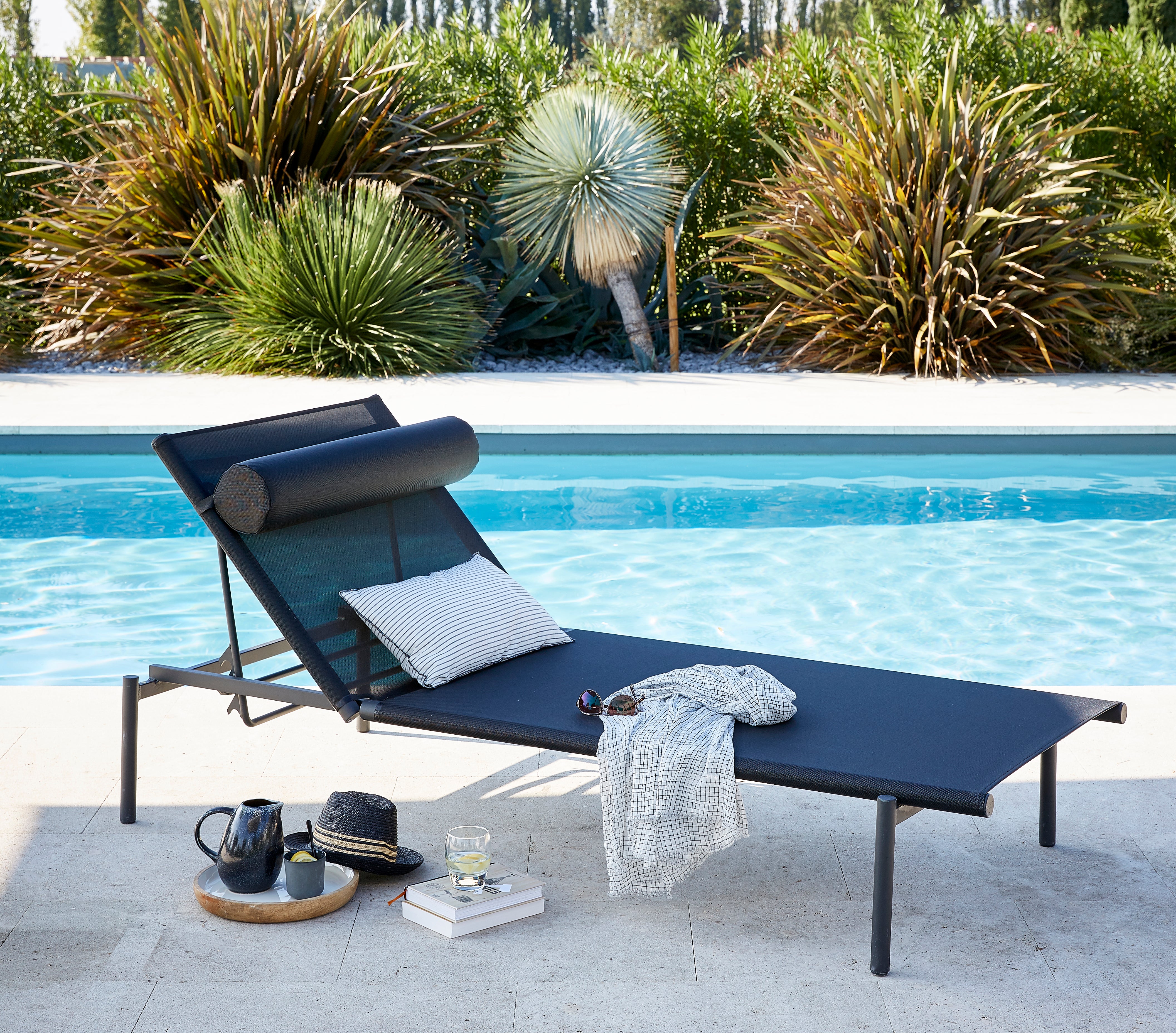 Bain de soleil de jardin ARCANE Paloma en aluminium noir - 6