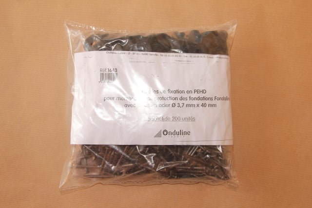 Kit de fixation de 200 clous pour protection de soubassement