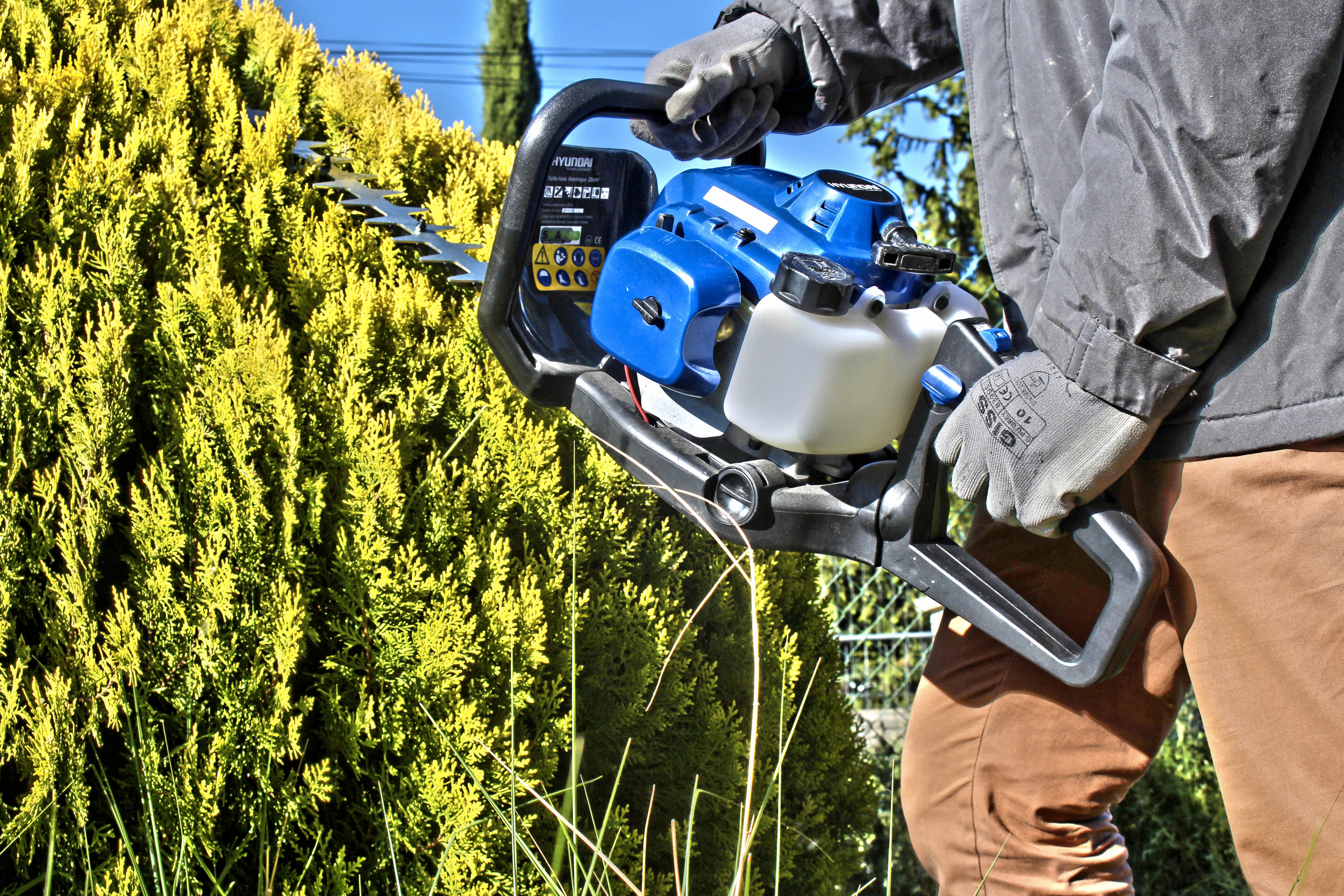 Taille-haie à essence Ht.26 L.56 cm, 26 cm³, HYUNDAI - 2