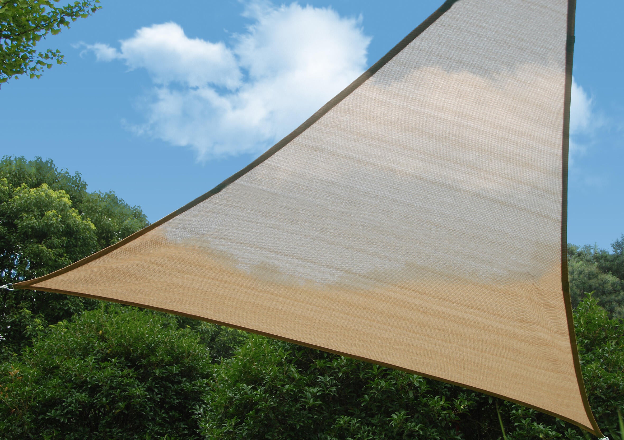 Voile d'ombrage polyéthylène triangulaire sable Austral, JARDILINE L.500xl.500cm - 7