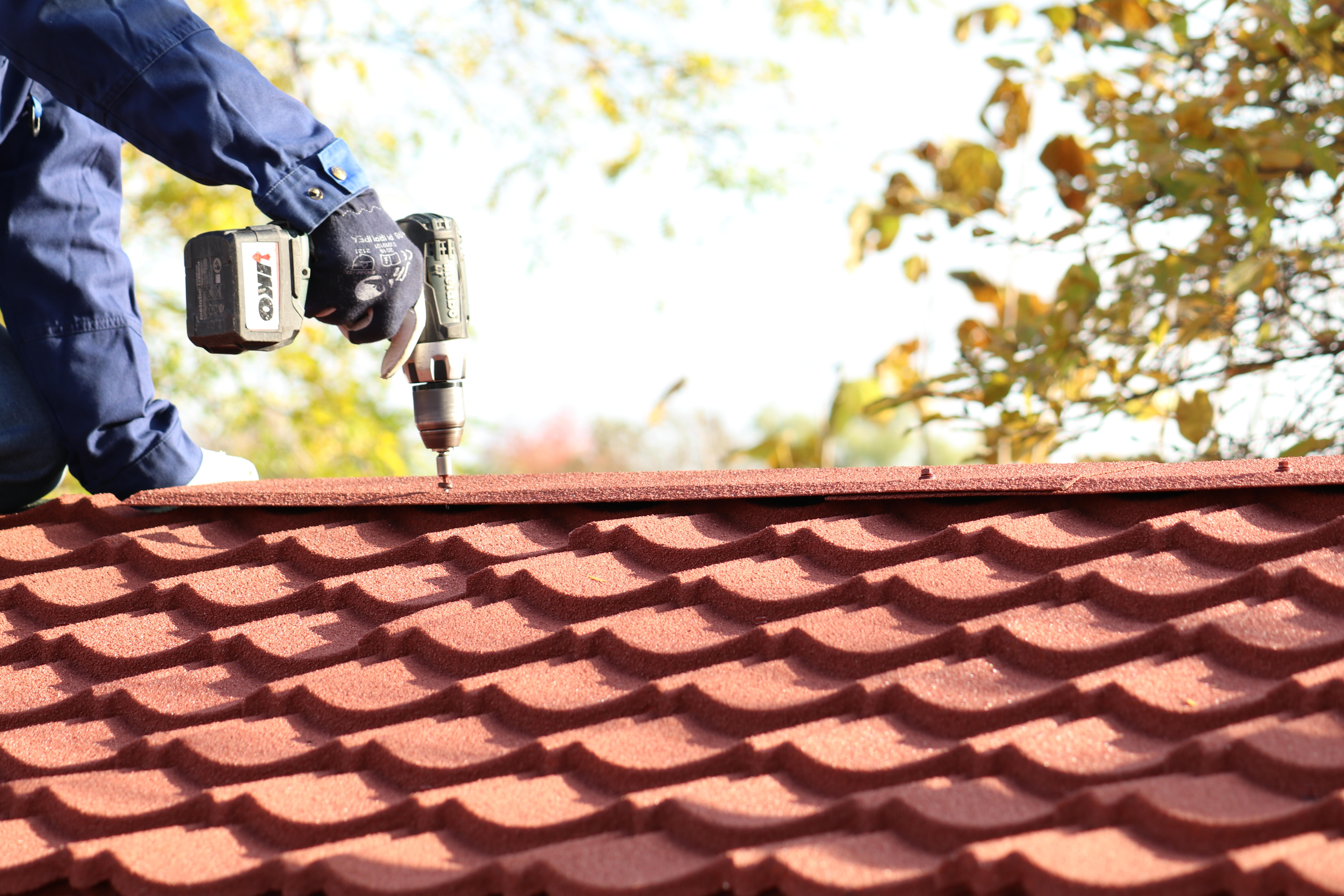 Vis easy tuile, 4,8 x 28 mm rouge Gamme easy tuile - 3