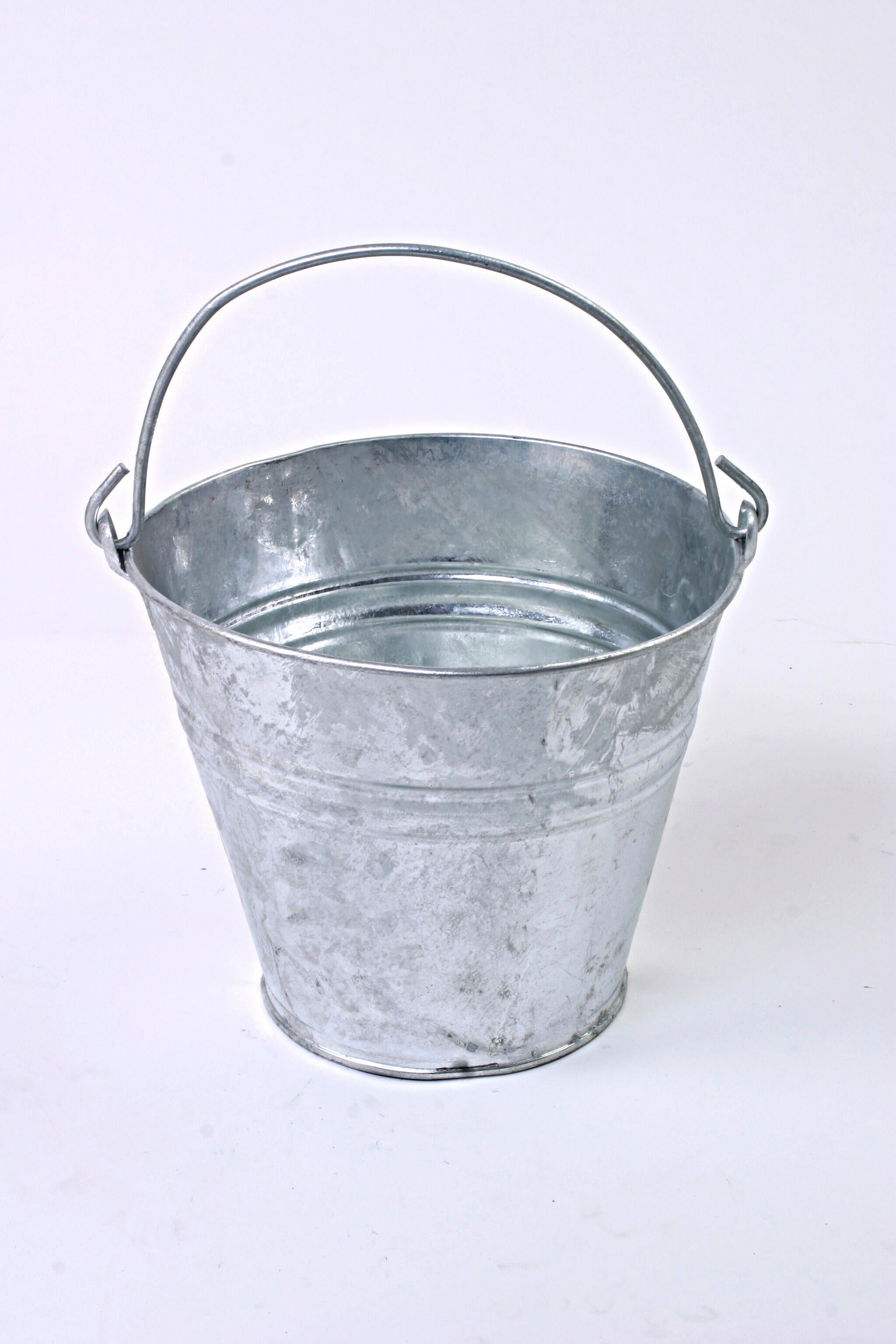La buse de ventilation fixe WOOLPER galvanisé 140 mm 5902557131044