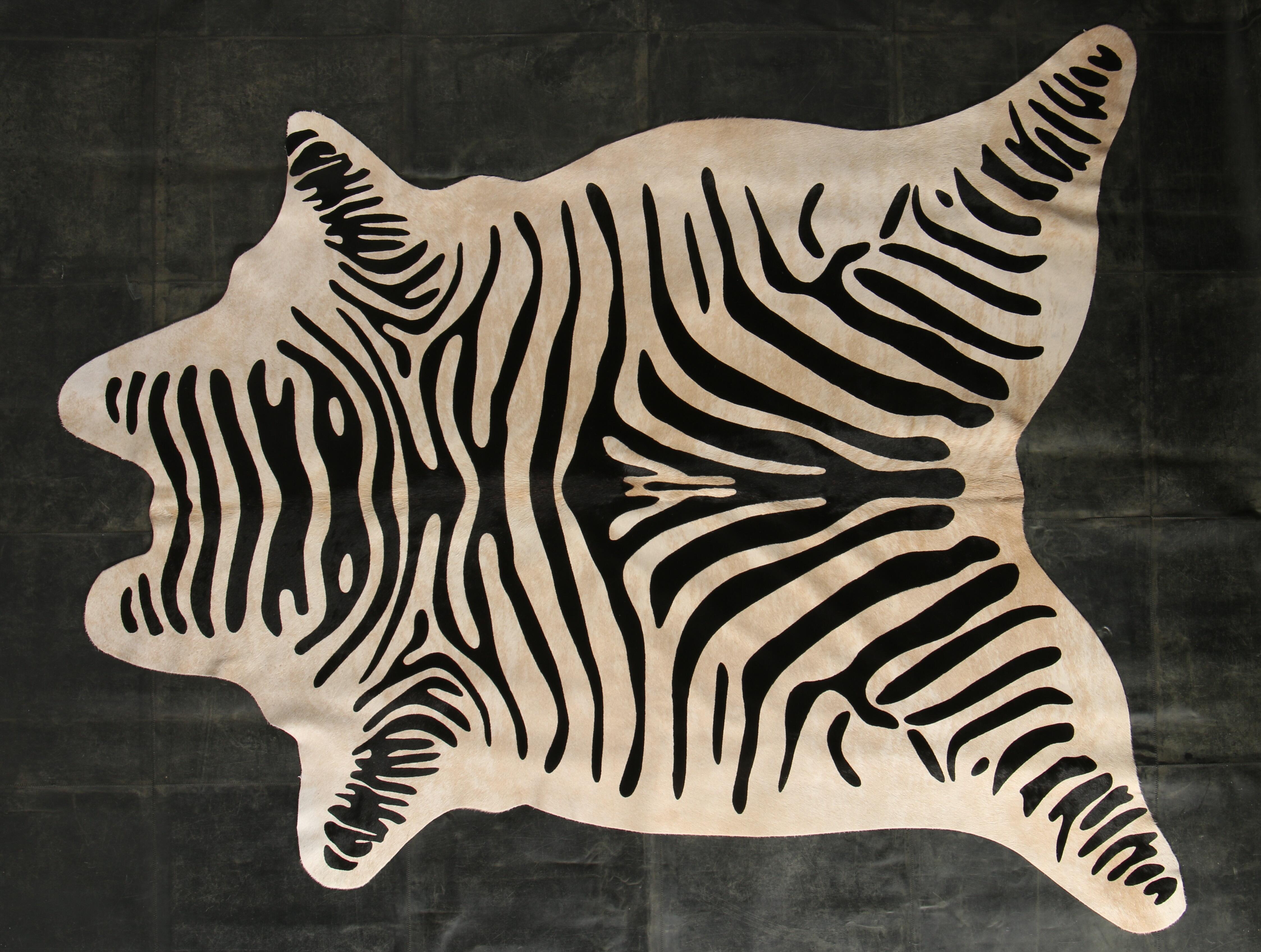 Tapis peau de vache ivoire sur-mesure, l.200 x L.200 cm Imprimée zèbre - 4