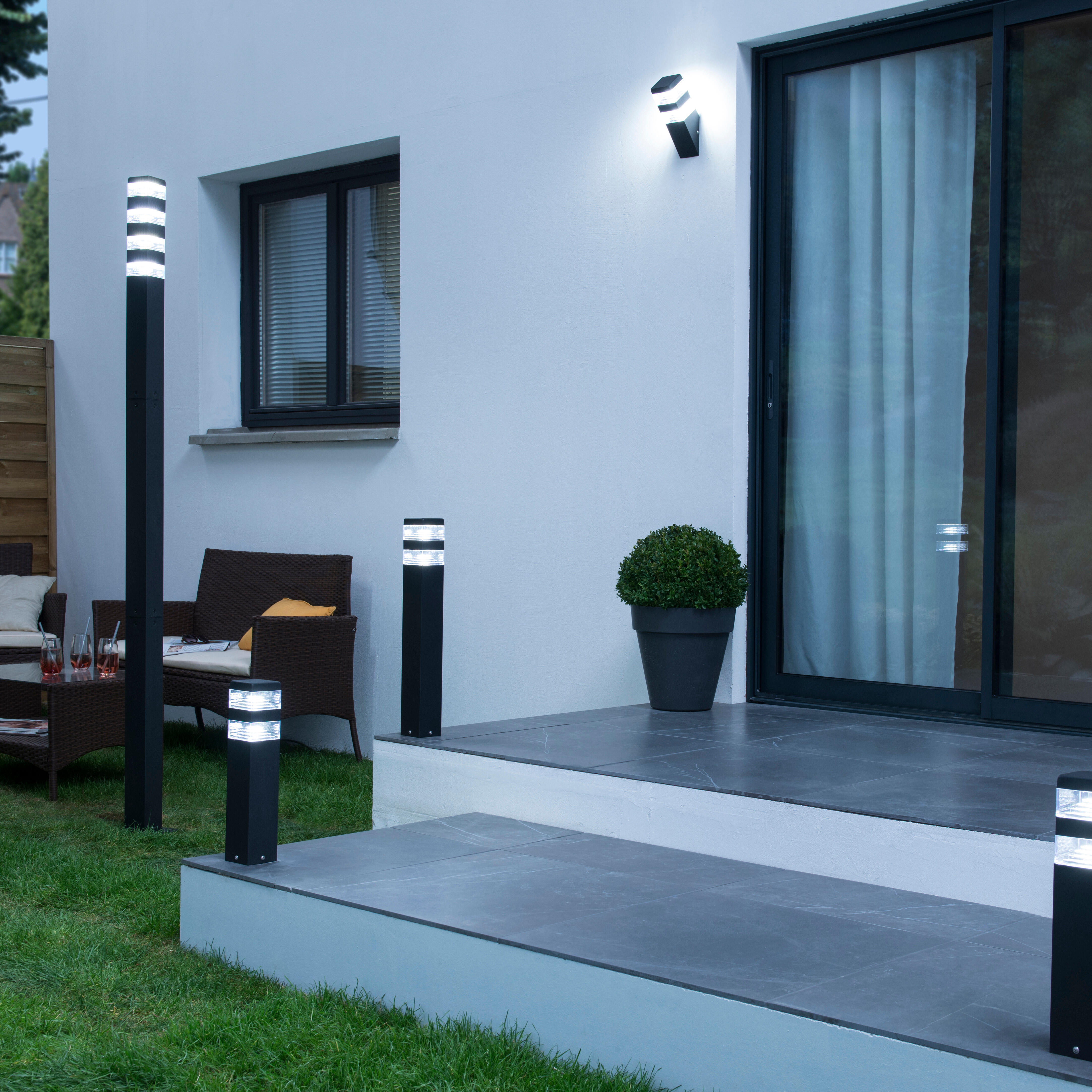 Lampadaire extérieur LED, 2000 lumens noir Pyramide LUMIHOME - 5