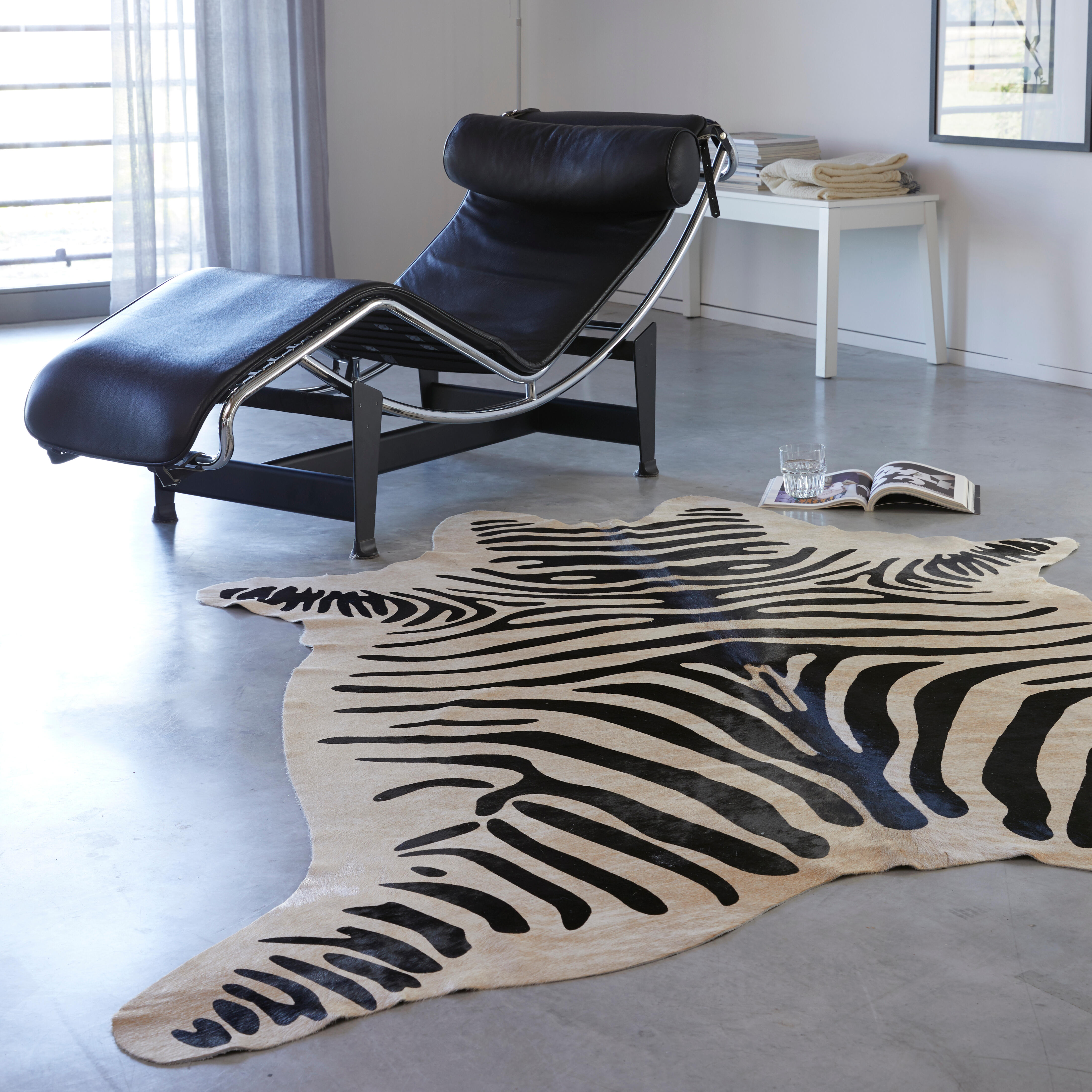 Tapis peau de vache ivoire sur-mesure, l.200 x L.200 cm Imprimée zèbre - 2