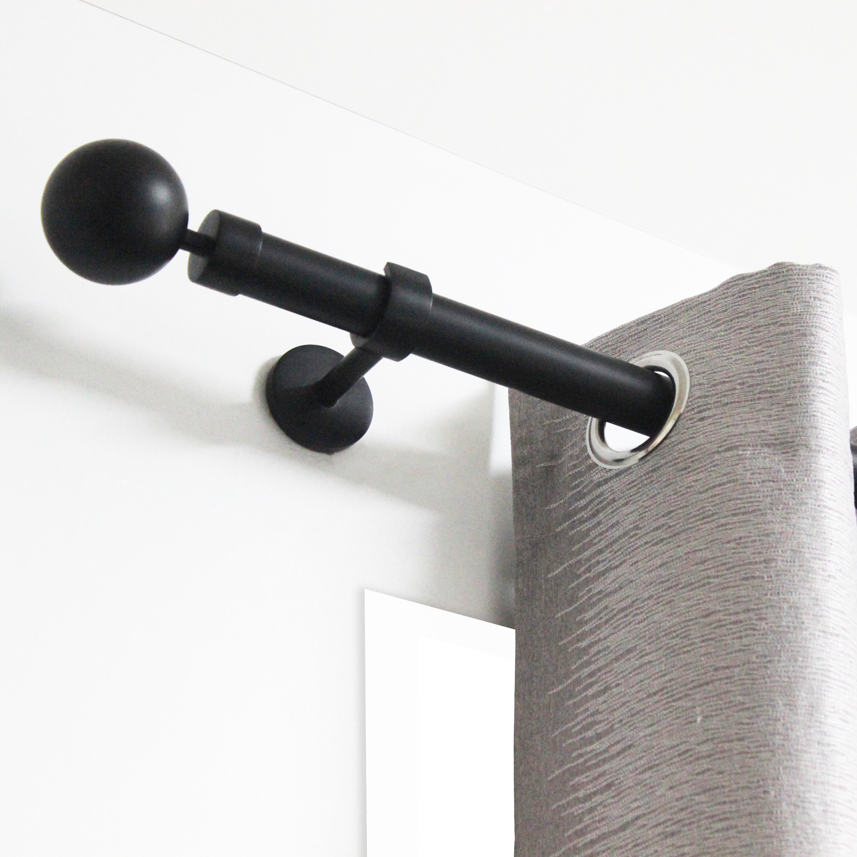 Suporte INSPIRE easyfix teto d28cm 6.8cm preto - 2